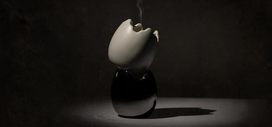 Minimalist ceramic candle jar for aromatherapy, candle making and interior styling